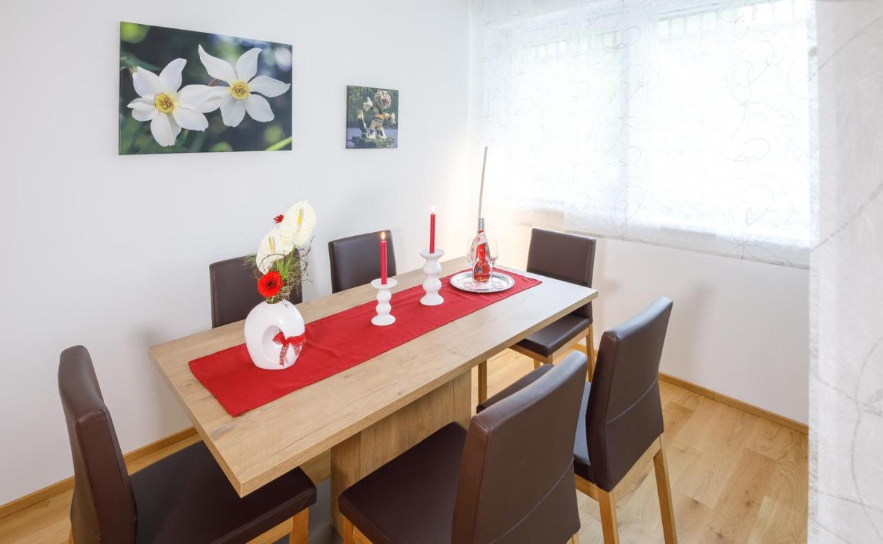 Ferienwohnung Narzisse - City Appartement Im Kurpark Bad Aussee Kültér fotó